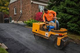 Best Recycled Asphalt Driveway Installation  in Highland Heights, KY